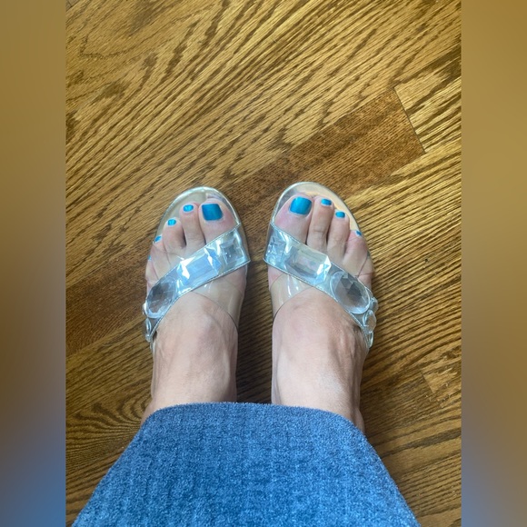 Nine West JEWELED DIVA PUMPS Size 6 1/2 Kitten Heel Silver & Clear 2 1/2” heel - Picture 3 of 9